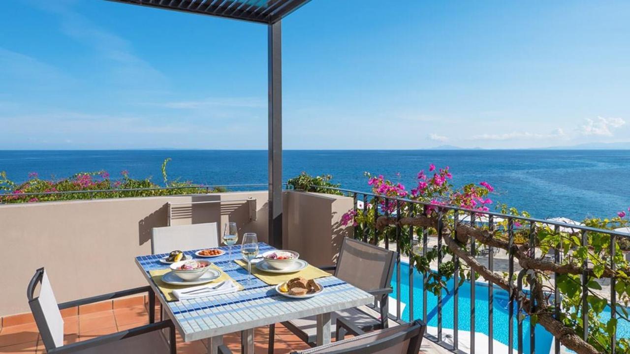 Blue Jasmine Hotel Skala  Luaran gambar